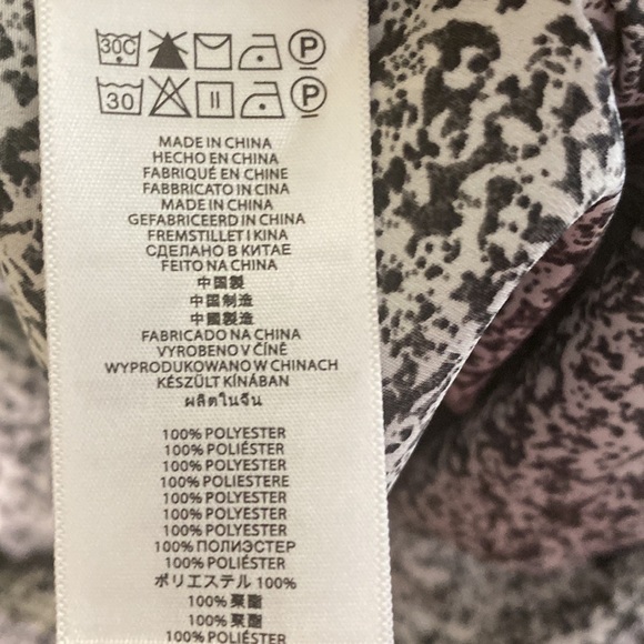 LIKE NEW Michael Kors BLACK and White Floral Jumpsuit size M - Picture 8 of 8